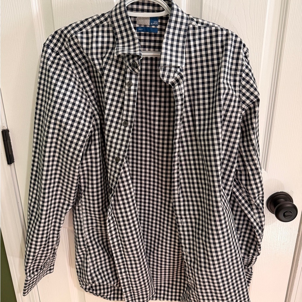 14th & Union Black and White Gingham Button Down Shirt